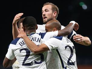 חגיגה של טוטנהאם (getty)