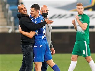 לוזון. הכחולים עלו בכמה רמות על הירוקים (אלן שיבר)