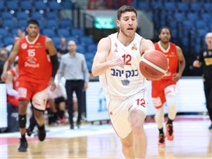 בדרך ליתרון במחצית (דני מרון)