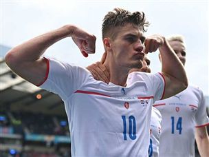 קבלו את מלך השערים הזמני, פטריק שיק (GETTY)