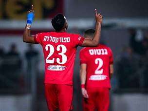 שער בכורה בדיוק בזמן. ספורקסלדה (מאור אלקסלסי)