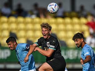 האוסטרים נראו חסרי אונים (UEFA)