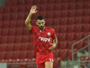 אליאס השווה שוב (צילום: ברני ארדוב)