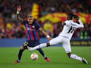 ברצלונה ניסתה, בדרכה שלה, לחזור (Getty)