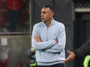 ישארו עם המחמאות. חודדה (דני מרון)