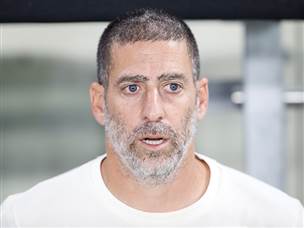 רן קוז`וך. יכול להיות מרוצה (אלן שיבר)