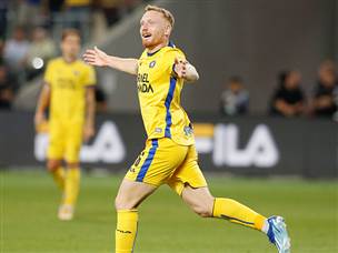 היה אחראי על הקינוח. עידו שחר (אלן שיבר)