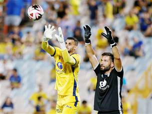 אחרי הניצחון על הפועל ירושלים (צילום: אלן שיבר)