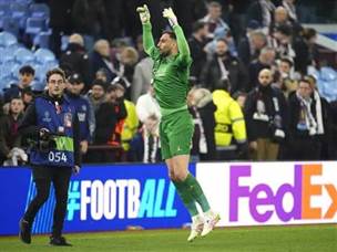 אך דונארומה שמר את ידו על העליונה , תרתי משמע (GETTY)