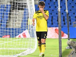 פלקושצ`נקו החמיץ פנדל (ברני ארדוב)