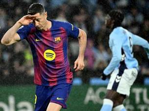 הפולני שוב חגג (Photo by MIGUEL RIOPA/AFP via Getty Images)