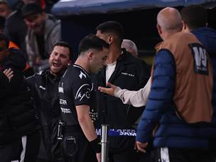 הרגע בו בוטל הפנדל שנשרק לזכות הפועל חיפה (מאור אלקסלסי)