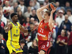החבורה בצהוב לא מצאה מענה (Euroleague Basketball via Getty)