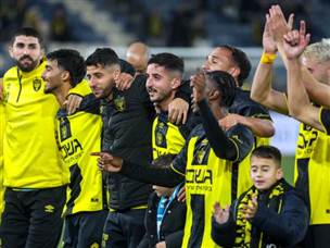 החגיגות בסיום (קובי אליהו)