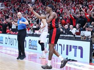 ויציבה יותר (צילום: אלן שיבר)