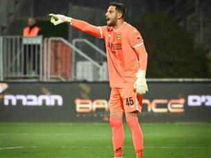 כמעט ולא נגע בכדור. אנטמן (ברני ארדוב)