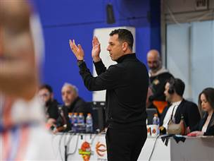 אלון. חזר למסלול (לירון מולדובן)