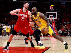 לברון שוב כיכב, הלייקרס ב-0:3 מול יוסטון