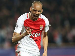 פאביניו כבש את השער ה-100 של מונאקו בצ'מפיונס (getty)