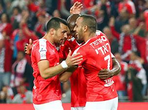 חגיגה אדומה בטרנר (דני מרון)