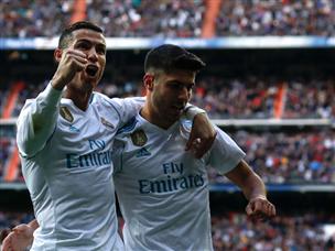 ממשיך בחגיגות. רונאלדו, עם אסנסיו (getty)