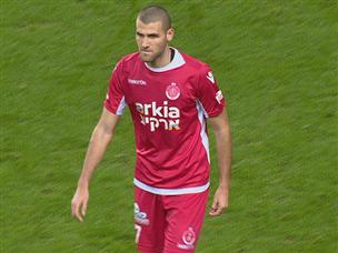 אקסברד. האדומים ירדו למקום השני