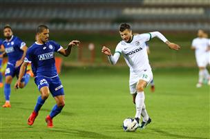 בעט למשקוף. רוקאביצה (לירון מולדובן)