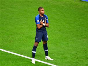 כמעט וכבש כבר אחרי דקה. אמבפה (getty)