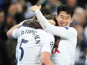 תוצאה שמקרבת את התרנגולים לרבע (getty, Charlotte Wilson Offside)