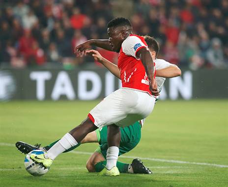 ההולנדי צפוי לפתוח. האסלביינק (שיבר)