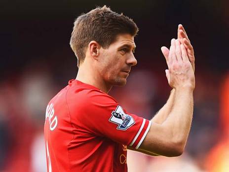 ג'רארד יחזור לאנפילד מהדלת הראשית? (getty)