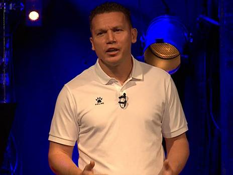 בכר. התחיל בכלל מטניס