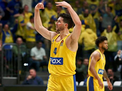 קלויארו, מוכן להירשם לסגל (אלן שיבר)