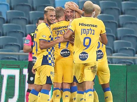 מרחק משחק אחד מעונה ללא הפסד (אלן שיבר)