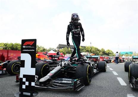 לואיס המילטון. מעל כולם