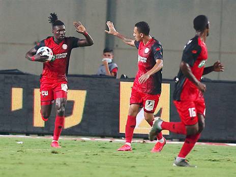 "מאוד מעודד לקראת ההמשך". גולן לאחר המשחק (צילום: אלן שיבר)