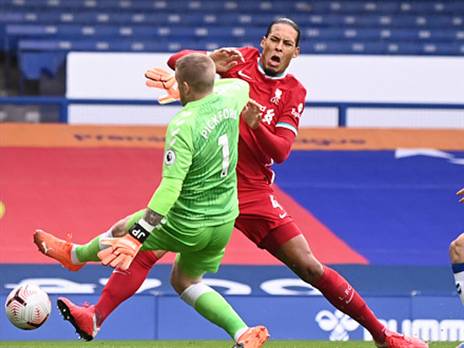 כולם כואבים את ואן דייק (GETTY)