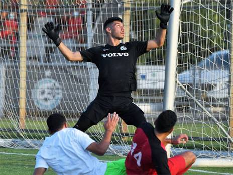 מקבל צ'אנס בלתי צפוי. עומרי גלזר (באדיבות האתר הרשמי של מכבי חיפה)