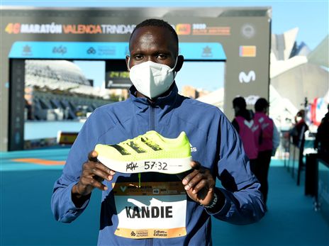 קאנדי. שיא עולם חדש (Getty)