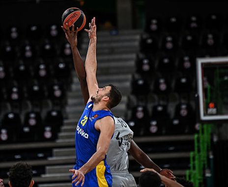 ההתחלה היתה קשה, זיזיץ' (getty)