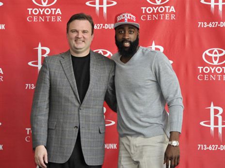 מורי (משמאל), הגעתו של הארדן הגשימה את חלומו הרטוב (GETTYIMAGES)