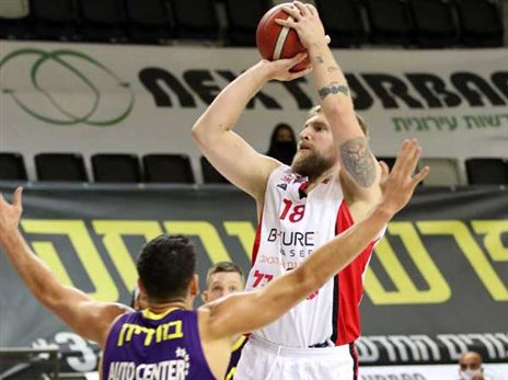 איגור נסטרנקו מול בורדיון (לילך וייס, מנהלת הליגה)