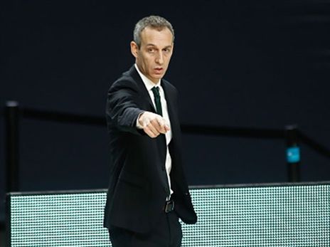 קטש נפרד מפוסטר (GETTY)