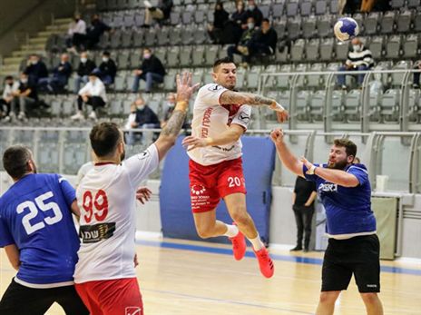 (הדר ואן קולא, איגוד הכדוריד)