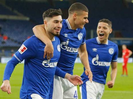 ניצחון שני העונה לשאלקה (Getty)