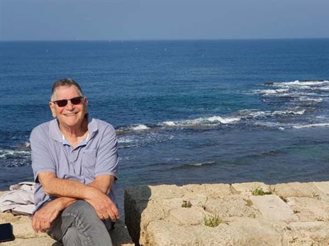 דודי רוזנפלד. "אדם נפלא" (אלבום פרטי)