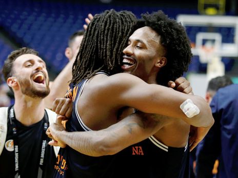 אנגולה. לא הופיע (אלן שיבר)