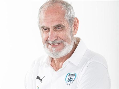 ד"ר דוד אלג'ם. שידר אופטימיות, חום ונתינה (באדיבות ההתאחדות לכדורגל)