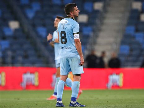 עידן ורד. נגעל מעצמו (מאור אלקסלסי)