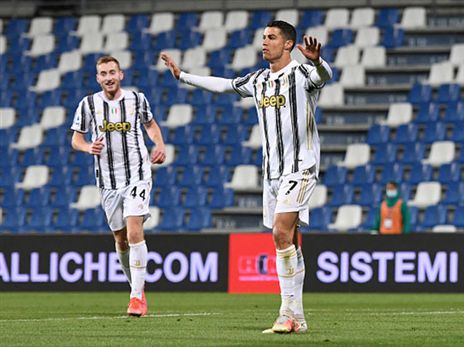 יובה בתמונת הצ'מפיונס (getty)